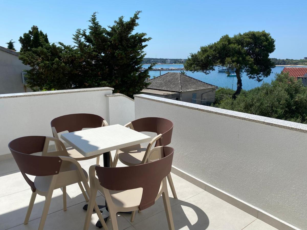 Apartmán Emanuela 2 Novalja Exteriér fotografie