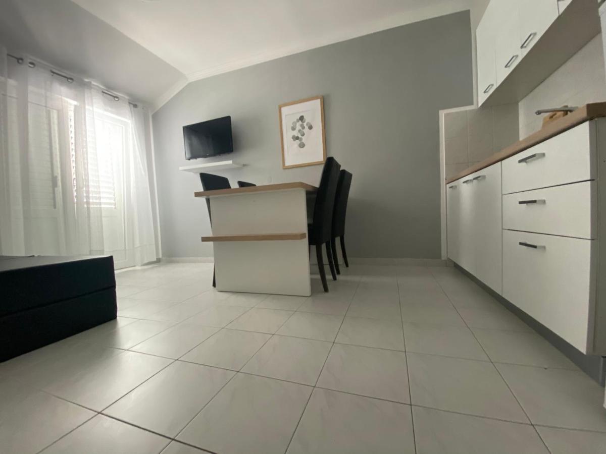Apartmán Emanuela 2 Novalja Exteriér fotografie