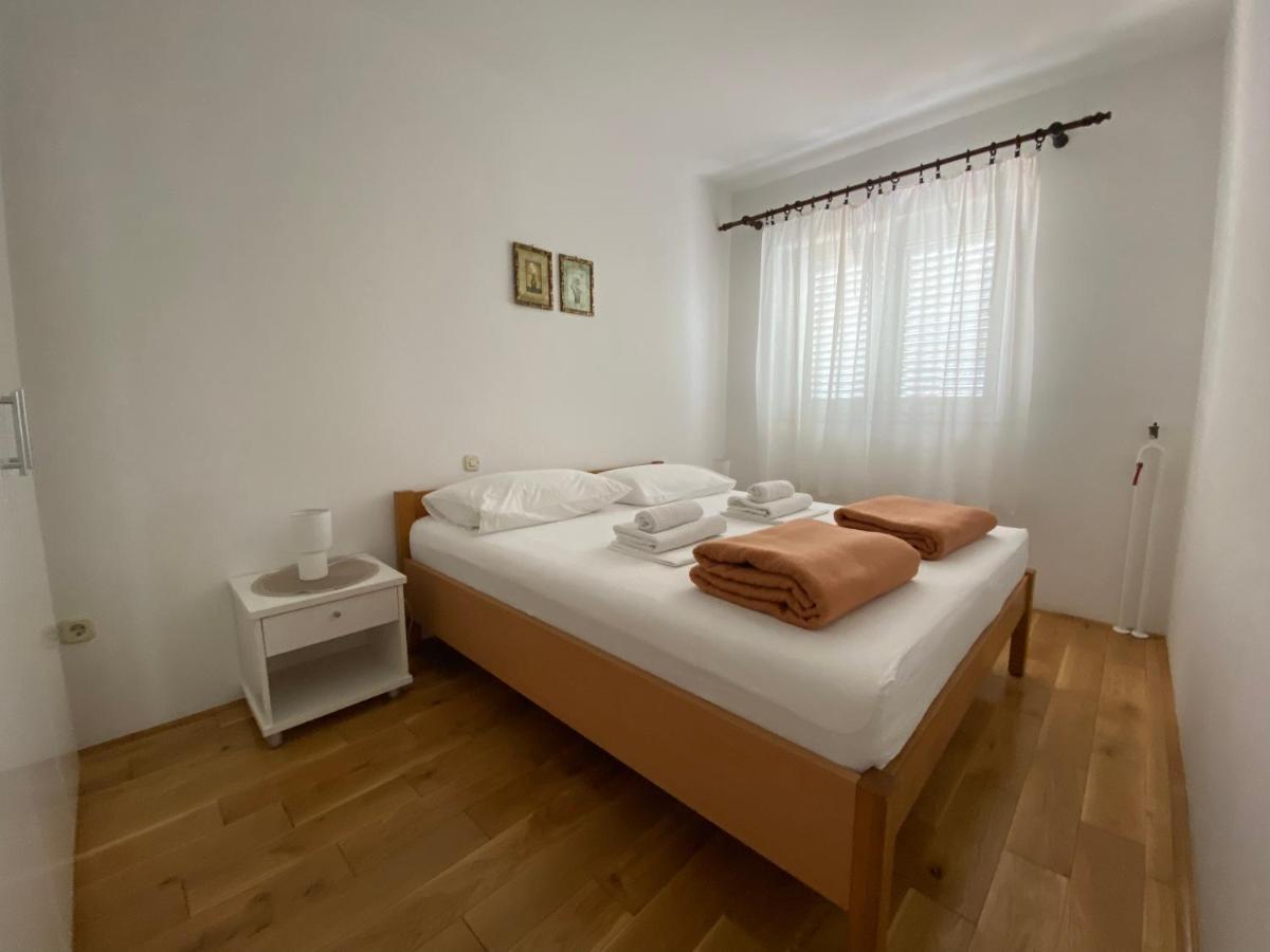 Apartmán Emanuela 2 Novalja Exteriér fotografie